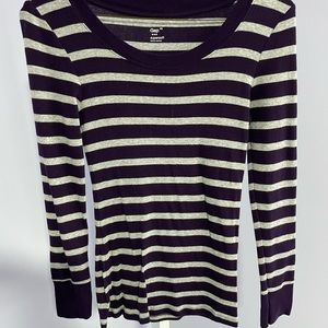Women’s Size XS Long Sleeve Gap Shirt